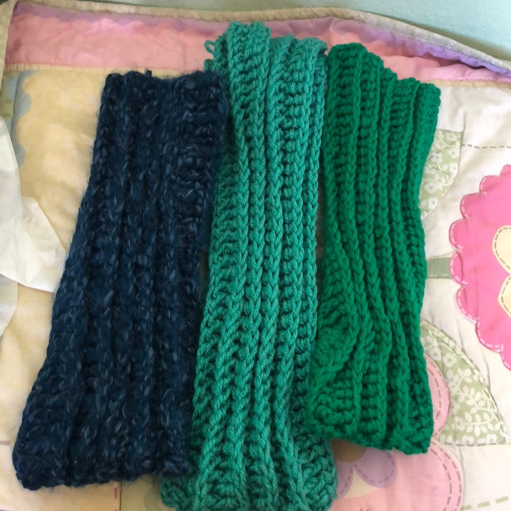 Knitted leg warmers